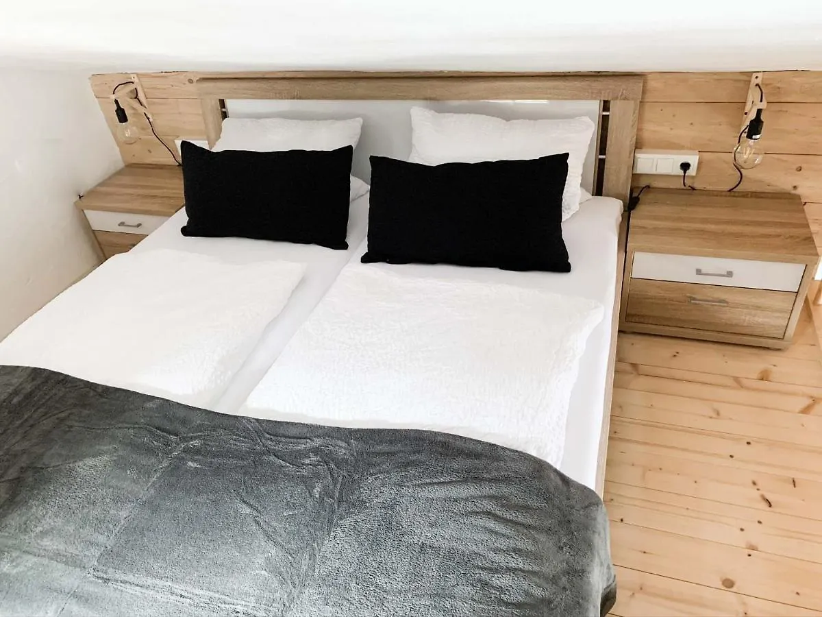 Aschauer Ferienwohung Apartment Schoenau am Koenigsee Germany